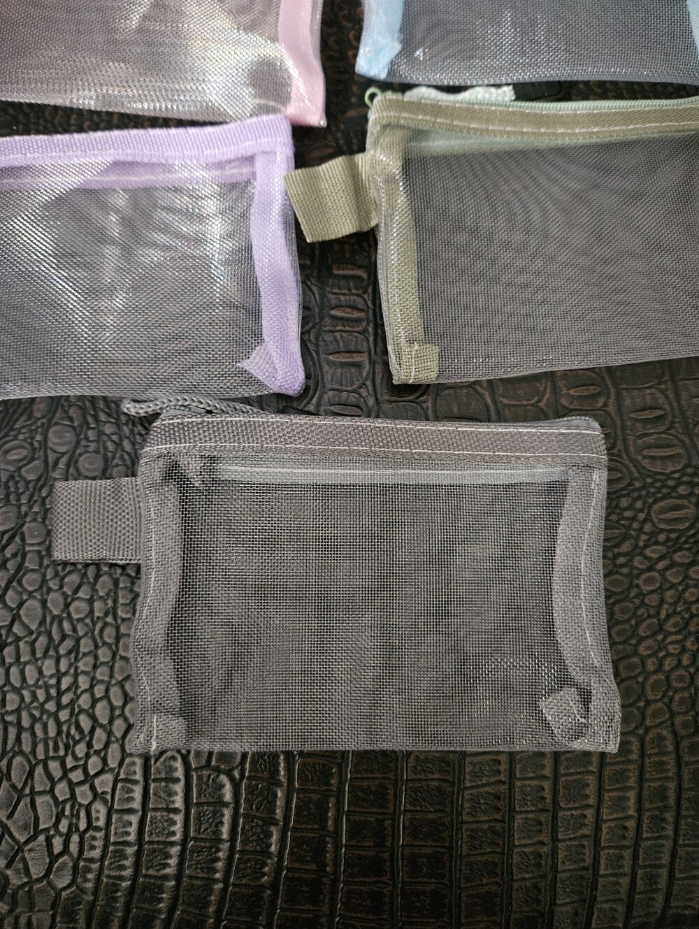 Mesh Zipper Pouch In Pink , Purple ,blue Green And Gray 5 Pc.